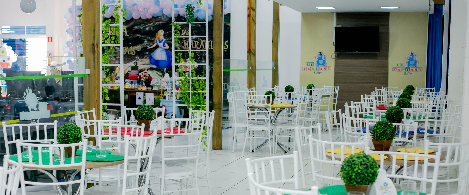 Mesa de Doces e Decoração